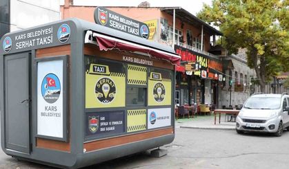 Kars’ta taksi durakları yenilendi