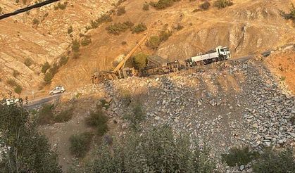 Şırnak’taki askeri araç devrildi: 2 yaralı