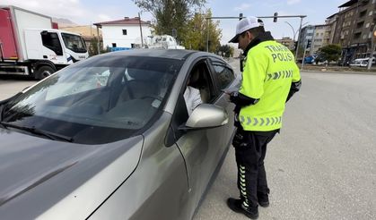 Yüksekova’da emniyet kemeri denetimi yapıldı