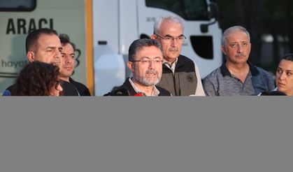 Tarım ve Orman Bakanı Yumaklı, Muğla'da Ula Yangın Yönetim Merkezi'nde konuştu: (1)