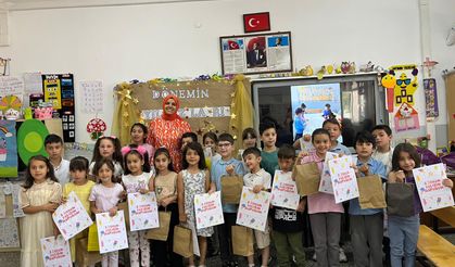 Fatih İlkokulu’nda 1/B sınıfına yıl sonu sergi takdiri