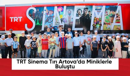 TRT Sinema Tırı Artova’da Miniklerle Buluştu
