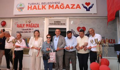 Turhal’da Halk Mağazası Hizmete Açıldı