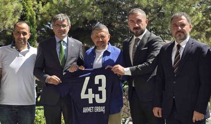 Milletvekili Erbaş, Kütahyaspor'a 1 Milyon TL'lik Destek Sağladı