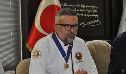 Şef Ayvaz Akbacak'tan Çarpıcı Açıklama: “Gastronomide Antep, Urfa, Adana Gibi Kenetlenmeliyiz”