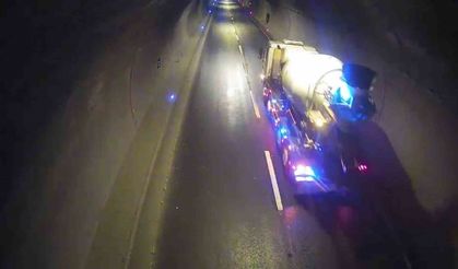 Cumhurbaşkanı Erdoğan’ın Rize’de konvoyunun geçeceği tünelde trafik polisleri olası kazayı önledi