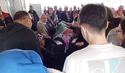 Silahlı Saldırıda Yaşamını Yitiren Melisa Kölekçi Toprağa Verildi