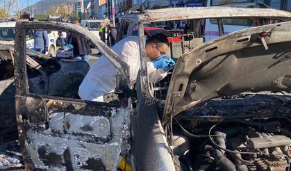 Hopa'da minibüs yangını korkuttu