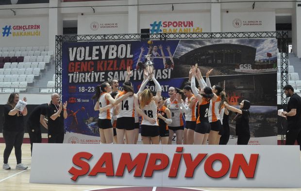 Şampiyon Eczacıbaşı Voleybol Takımı! İşte Şampiyonluk Fotoğrafları