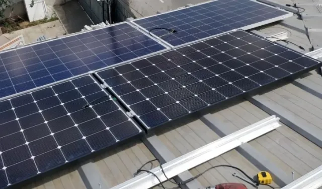 ÇATI KAPLAMA GÜNEŞ ENERJİSİ  SANTRALİ YAPTIRILACAK