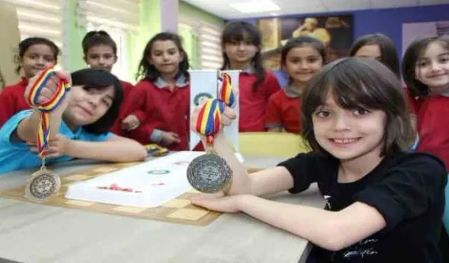 Mangala oyununda Avrupalı rakiplerini yendiler: Abla birinci, kardeş ikinci oldu