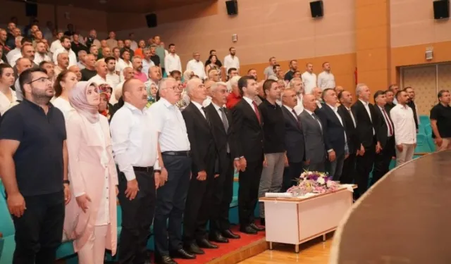 MHP’li Bulut, "Liderimizin bir çağrısıyla tüm milliyetçiler çizmeyi giymeye hazır"