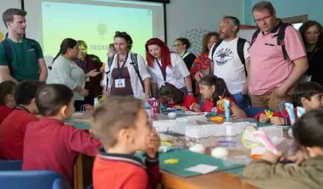 Yabancı öğretmenler ’Bilim Samsun’a hayran kaldı