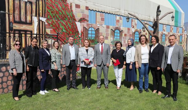 Tokat'ta Kadın ve Genç Girişimcilere Teşekkür Plaketi