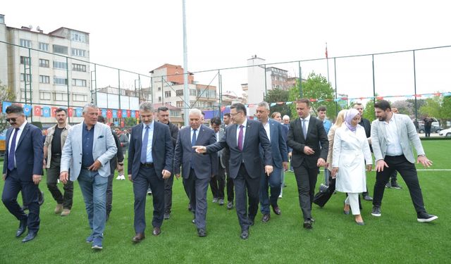 Faroz Futbol Sahası düzenlenerek yeniden hizmete açıldı