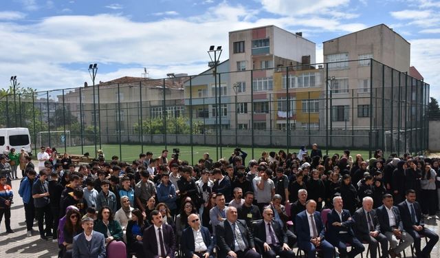 Sinop’ta bilim fuarı açıldı