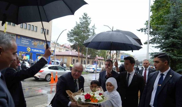 Bakan Güler Türkiye Buluşmaları kapsamında memleketi Bayburt’a geldi