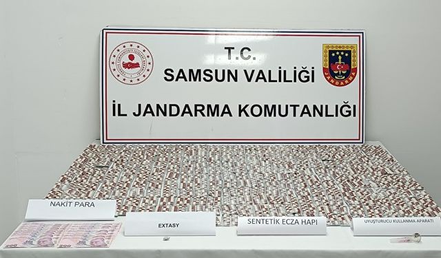 Samsun’da 6 bin 309 adet sentetik ecza ele geçirildi