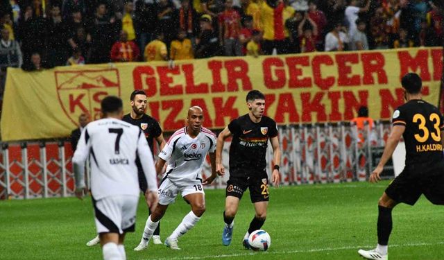 Trendyol Süper Lig: Kayserispor: 0 - Beşiktaş: 0 (Maç devam ediyor)