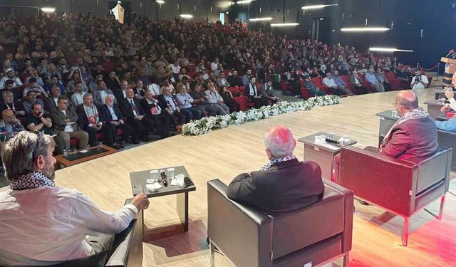 Yazar Yusuf Kaplan: "Gazze’de soykırım varsa bunun nedeni orada olmadığımız içindir"