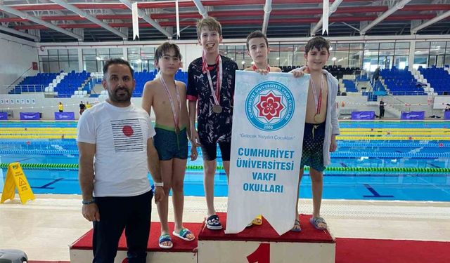 CÜ Vakfı Okulları sporcularından büyük başarı