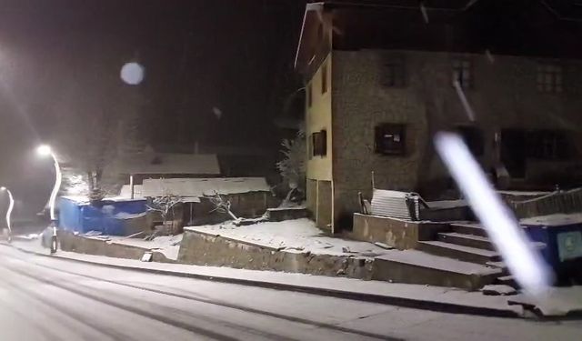 Ayder Yaylası beyaza büründü