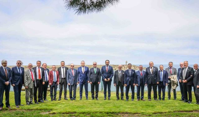 Şampiyon kulüplerin divan kurulları Trabzon’da bir araya geldi
