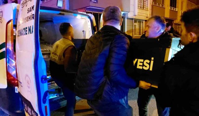 Samsun’da koca dehşeti: Uzaklaştırma kararı bulunan eşini sokak ortasında öldürdü