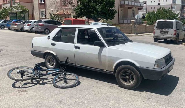 Karaman’da otomobille çarpışan bisiklet sürücüsü yaralandı