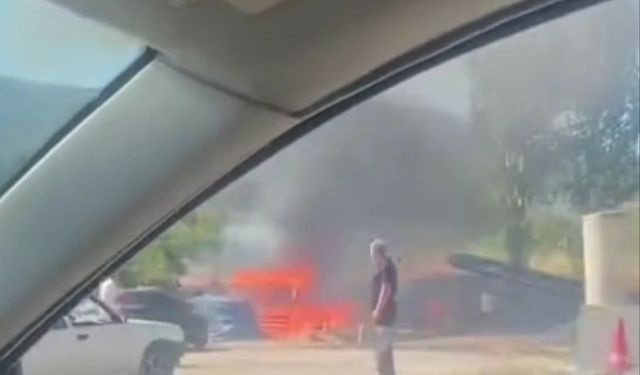 Karabük’te kömür ve odun deposu alev aldı