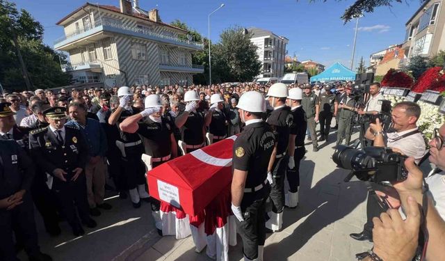 Orman yangınında şehit olan olan İbrahim Demir, Konya’da son yolculuğuna uğurlandı