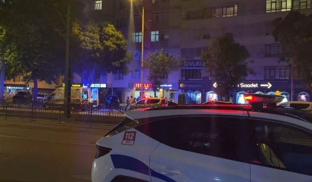 "Paranızı geri vereceğim" diye çağırdığı iki kardeşi bıçakladı