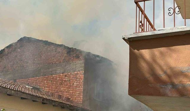 Çankırı’da korkutan ev yangını