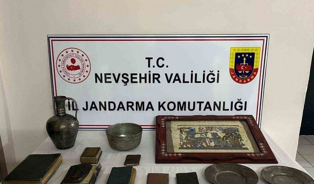 Nevşehir’de 12 parça tarihi eser ele geçirildi