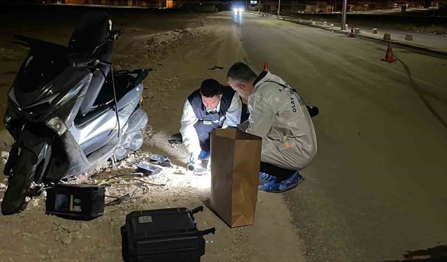 Karaman’da devrilen motosikletin genç sürücüsü ağır yaralandı