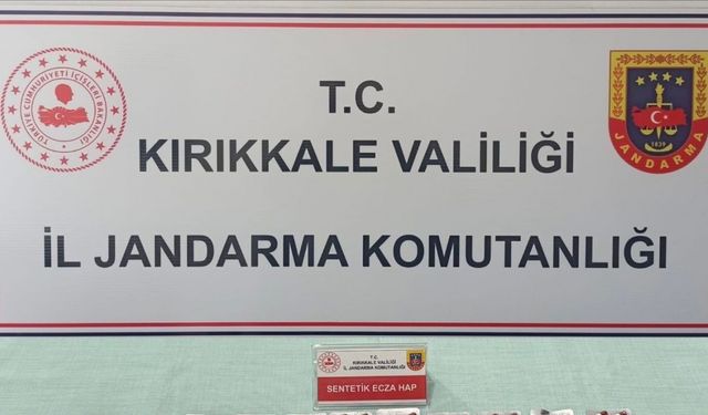 Kırıkkale’de şüpheli şahısların üzerinden uyuşturucu hap ele geçirildi