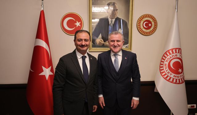 Vekil Aldemir, Gençlik ve Spor Bakanı Bak'ı Ziyaret Etti