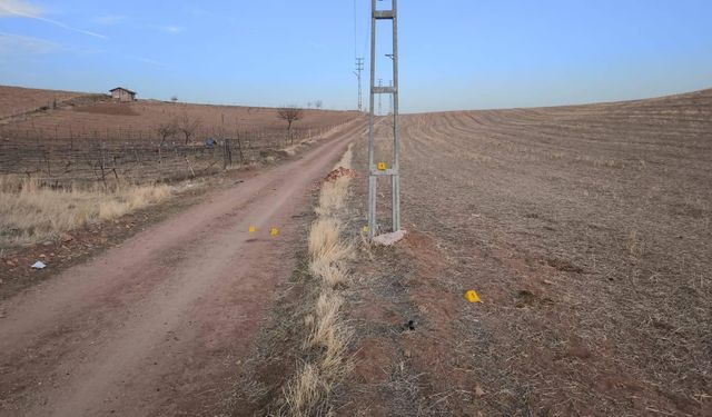 At üzerinde demir direğe çarpan adam hayatını kaybetti