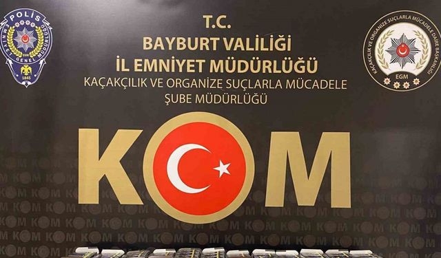 Bayburt’ta kaçak tütün ve alkol operasyonu yapıldı