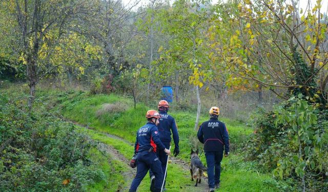 Çocuğuyla birlikte kaybolan kadının annesi: "Kızım beni duyuyorsan evine dön"