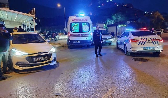Çorum’da otomobil ile motosiklet çarpıştı: 1 yaralı