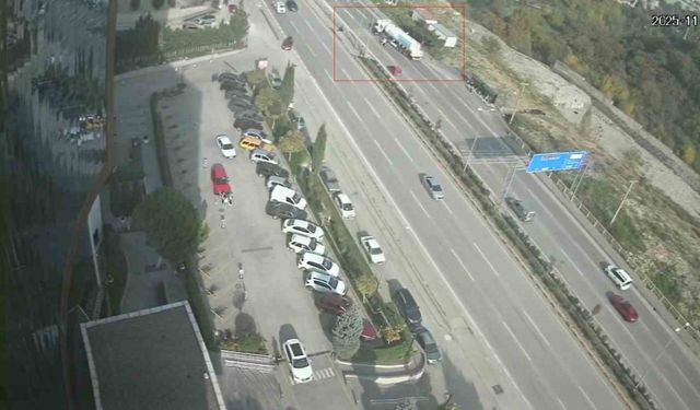 İki motosikletlinin yaralandığı kazada yeni güvenlik kamerası ortaya çıktı