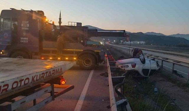 Kontrolden çıkan otomobil takla attı: 2 yaralı