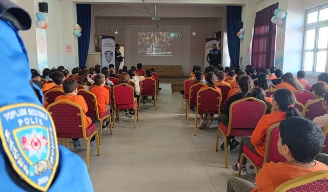 Niğde'de öğrencilere 'güvenlik ve akran zorbalığı' eğitimi