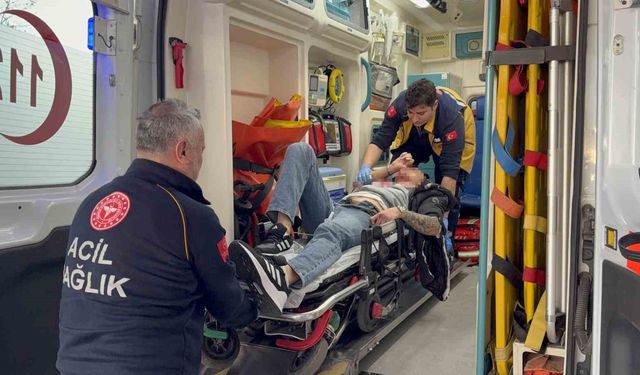 Samsun'da motosikletteki gençlere silahlı saldırı: 2 yaralı