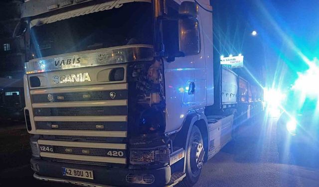 Tırın çarptığı kadın ağır yaralandı