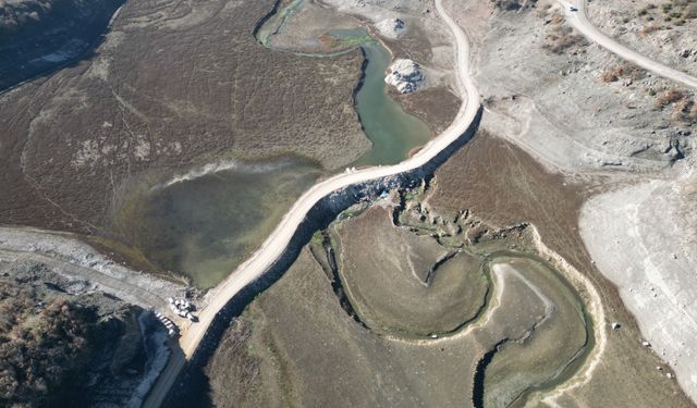 Almus Barajı'na Kalıcı Geçit Geliyor