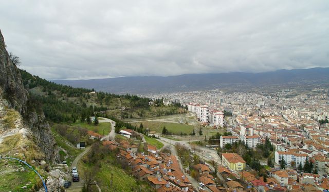 Tokat Kalesi Etekleri Yenileniyor! 264 Konutluk Kentsel Dönüşüm ve Yaşam Alanı Projesi Başladı