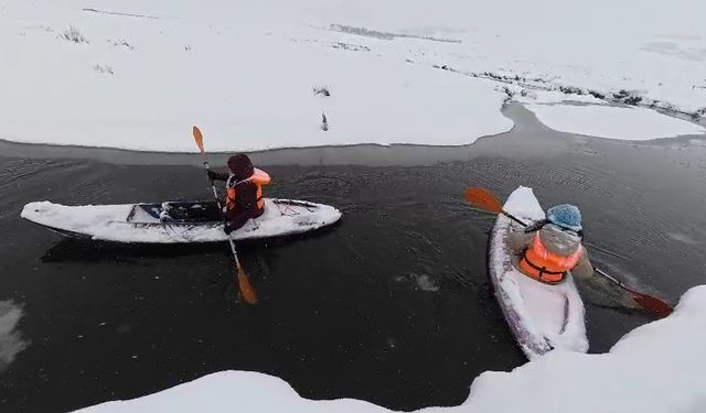 Sıfırın Altında 10 Derecede Kano Keyfi