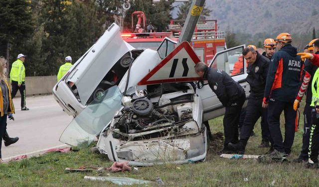 Amasya'da genç avukat duruşmaya giderken kazada hayatını kaybetti